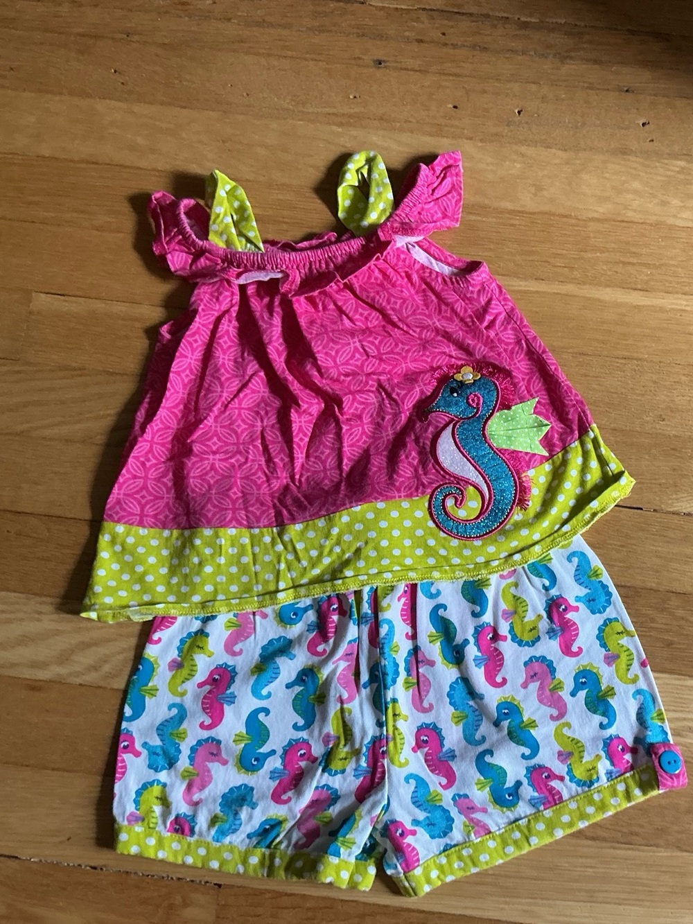 Girls' Pink Seahorse Set with Green Accents